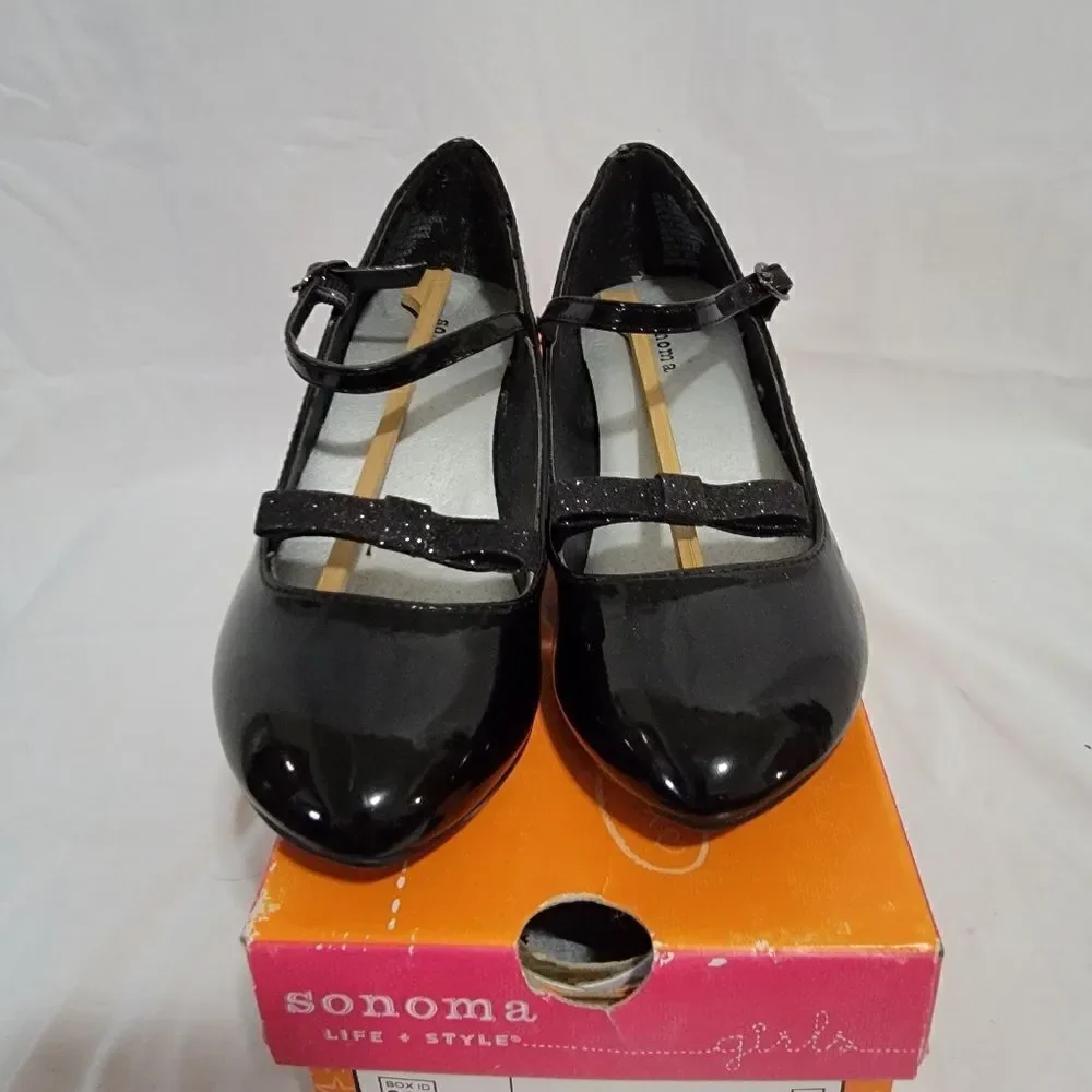 Girls dress shoes
